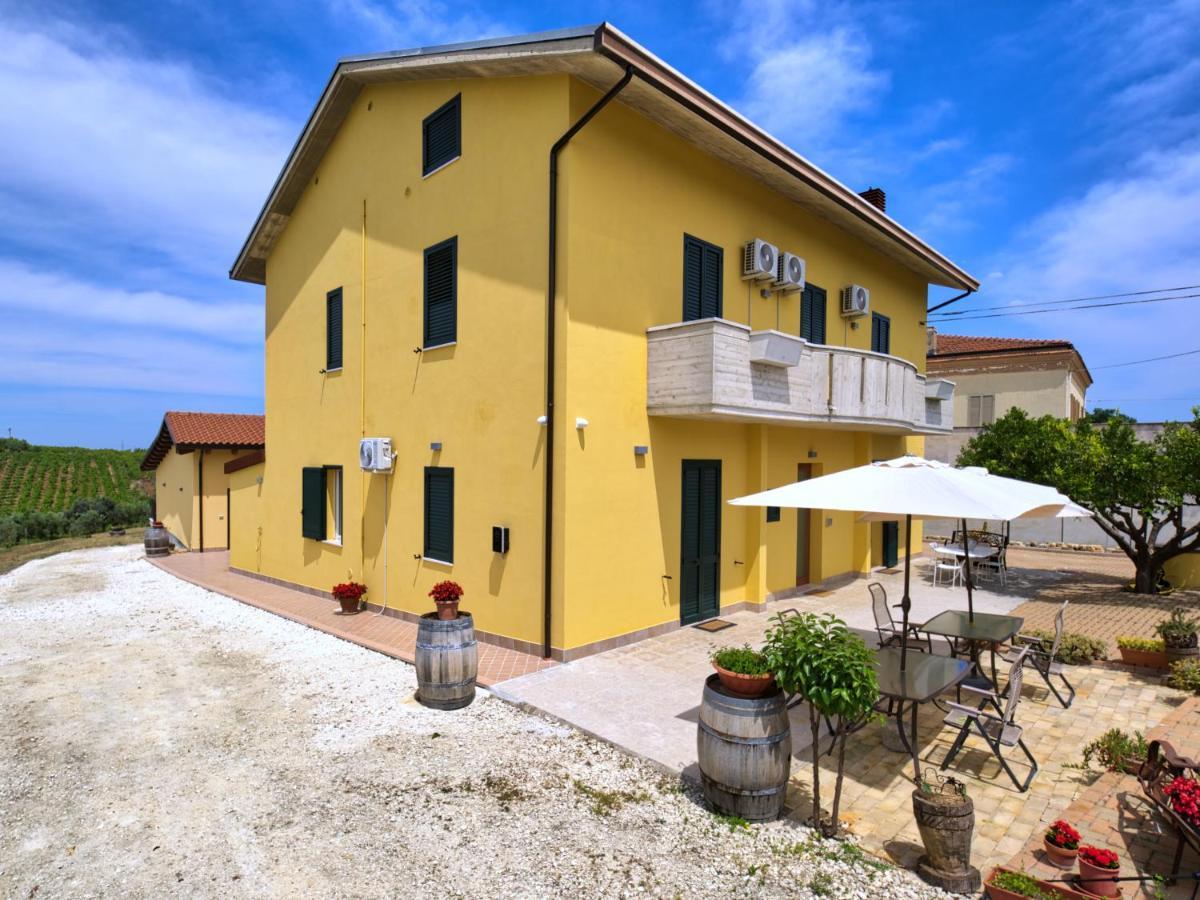 La Casa Del Vino - B&B Tollo ภายนอก รูปภาพ